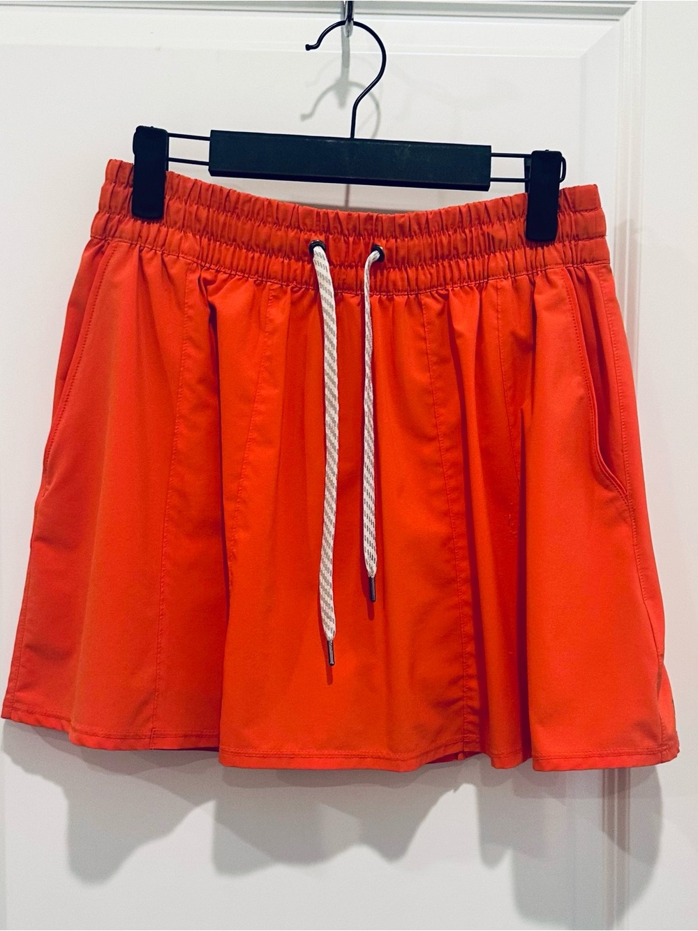 Vuori Clementine Skirt — Size Medium | Orange - Picture 5 of 9
